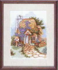 LL15 Little white cottage